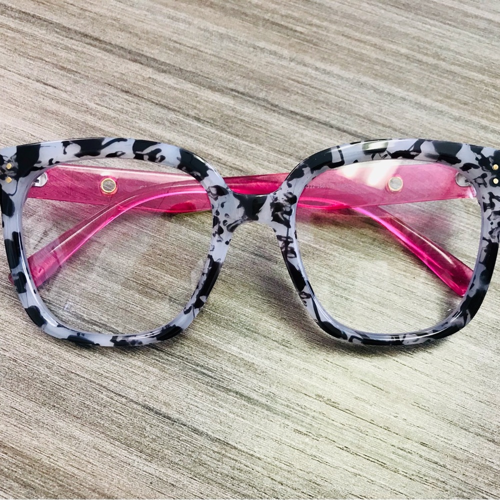 Fashion glasses